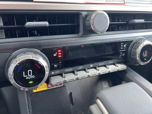 New 2026 Toyota 4Runner Limited image 32