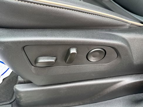 Used 2025 Chevrolet Tahoe Premier image 14