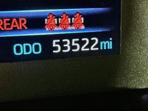 Used 2024 Toyota Corolla LE FWD image 18