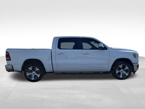 Used 2022 RAM 1500 Laramie AWD/4WD image 5
