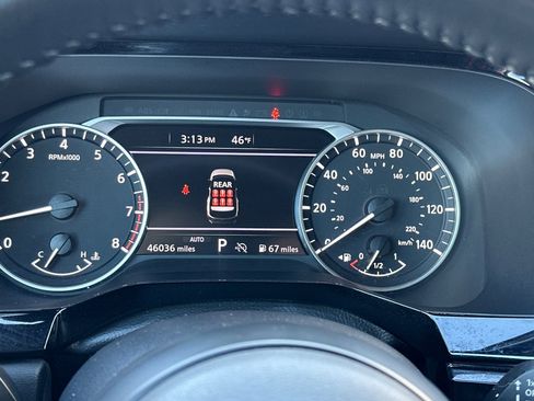 Used 2024 Nissan Pathfinder SV image 30