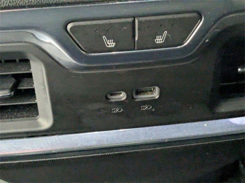 Certified 2022 Chevrolet Silverado 1500 High Country w/ High Country Premium Package image 21