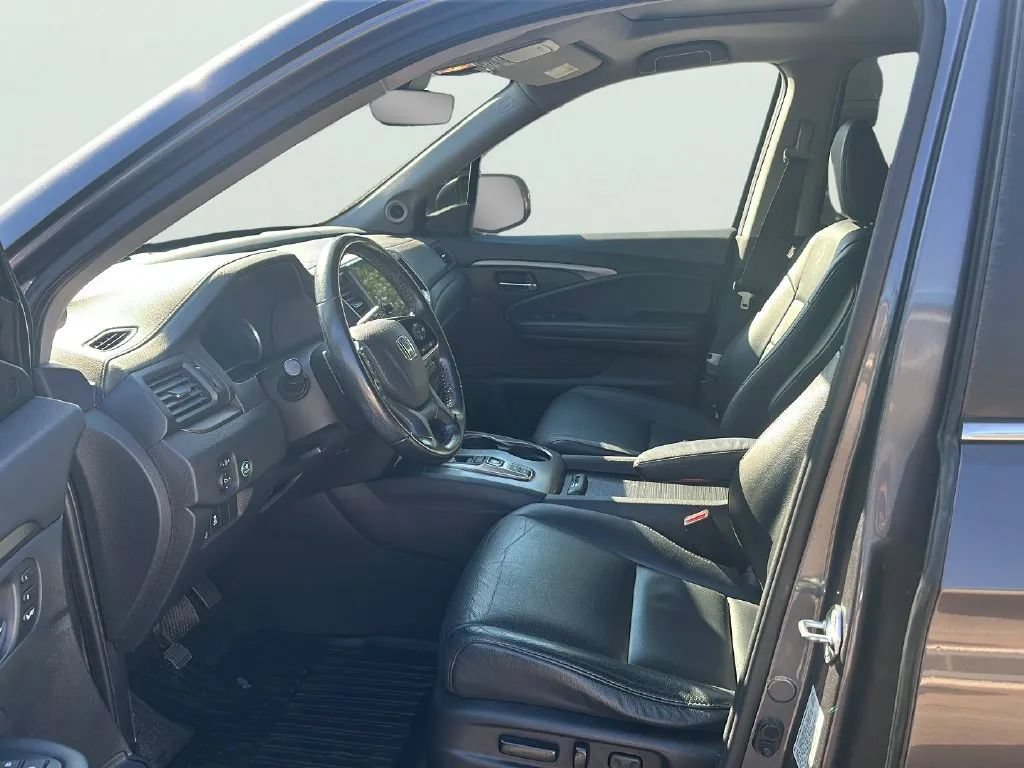 Used 2021 Honda Pilot Special Edition image 9