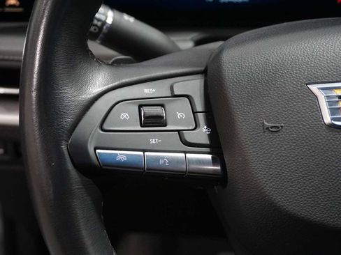 Used 2024 Cadillac XT4 Premium Luxury image 25