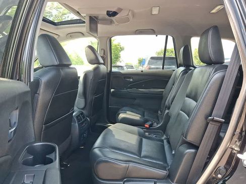 Used 2022 Honda Pilot Touring image 20