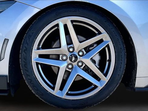 Used 2024 Ford Mustang Coupe image 32