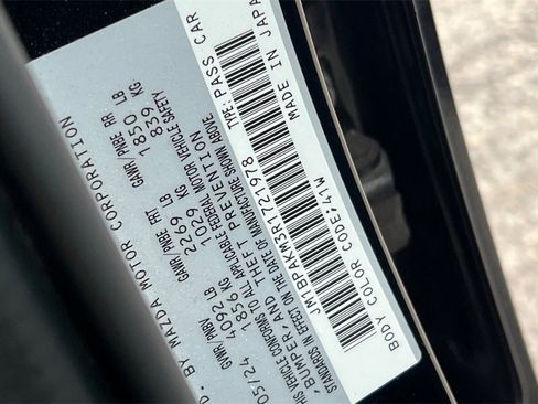 Certified 2024 MAZDA MAZDA3 s image 35
