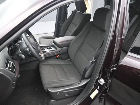 Used 2025 Dodge Durango GT w/ Blacktop Package AWD/4WD image 11