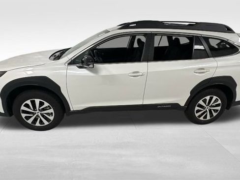 Certified 2025 Subaru Outback Premium image 7