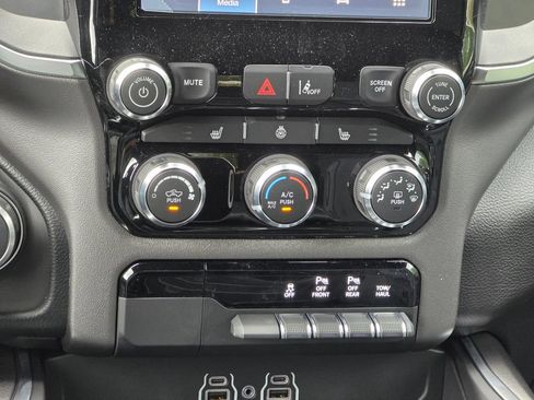 New 2026 RAM 1500 Big Horn w/ Night Edition AWD/4WD image 30