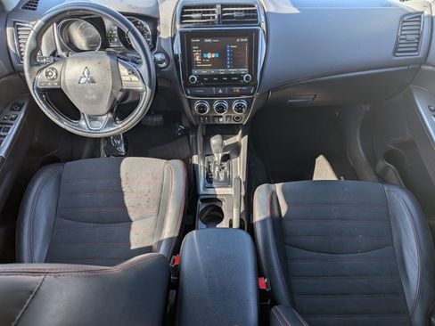 Used 2024 Mitsubishi Outlander Sport SE image 16