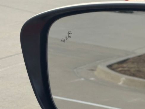 New 2025 Nissan Frontier PRO-4X w/ Pro Premium Package image 16