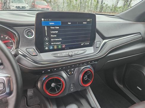 Used 2025 Chevrolet Blazer RS image 18