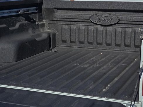 Used 2024 Ford Maverick Lariat image 8