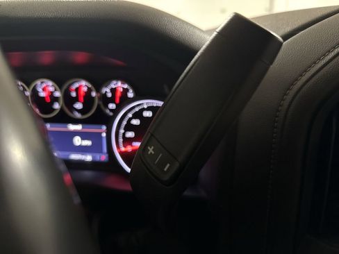 Used 2022 Chevrolet Silverado 2500 LT w/ Convenience Package image 17