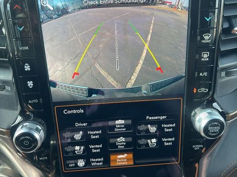 Used 2020 RAM 1500 Limited image 28