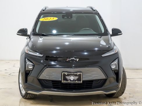 Used 2023 Chevrolet Bolt EUV LT w/ Driver Confidence Package image 5