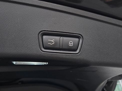 Used 2024 Maserati Grecale GT AWD/4WD image 27