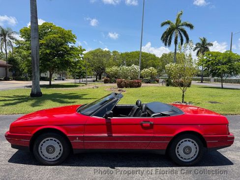Used 1990 Cadillac Allante FWD image 5