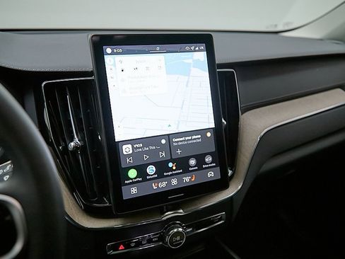 New 2026 Volvo XC60 B5 Ultra w/ Protection Package Premier image 15