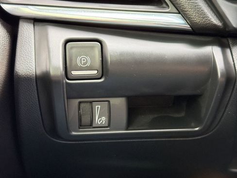 Certified 2023 Cadillac CT4 Premium Luxury image 18