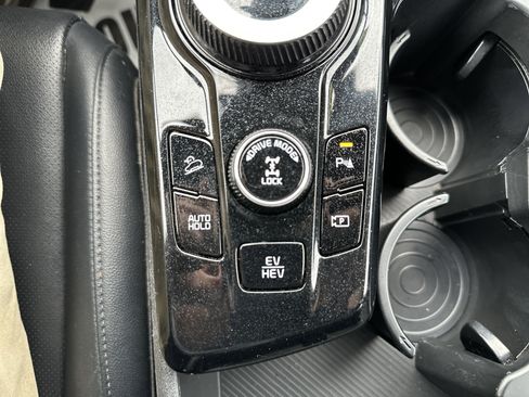 Used 2023 Kia Sportage X-Line image 32