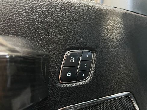 Used 2017 Ford F350 Lariat w/ Lariat Ultimate Package image 30