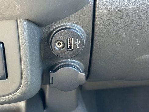 Certified 2020 Nissan Frontier PRO-4X w/ Pro-4x Utility Package image 34