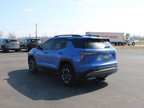 Used 2025 Chevrolet Equinox ACTIV w/ Safety and Technology Package image 7