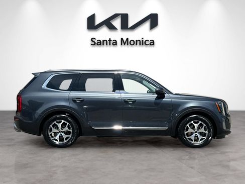 Used 2022 Kia Telluride EX w/ Towing Package AWD/4WD image 7