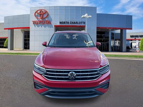 Used 2022 Volkswagen Tiguan SE image 5