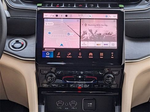 New 2025 Jeep Grand Cherokee Limited image 15