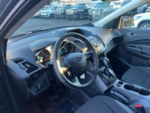 Used 2013 Ford Escape S image 18