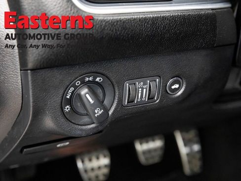 Used 2019 Dodge Challenger R/T Scat Pack image 21