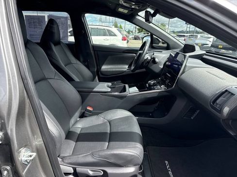 Used 2023 Subaru Solterra AWD image 9