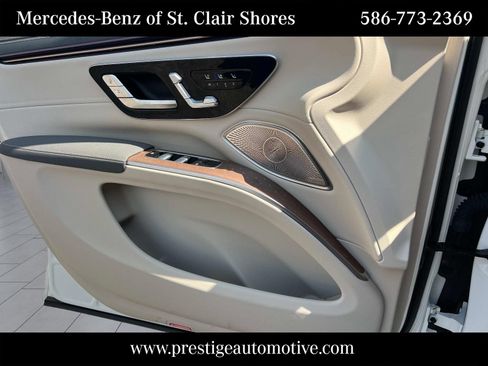 Certified 2023 Mercedes-Benz EQS 580 4MATIC SUV image 18