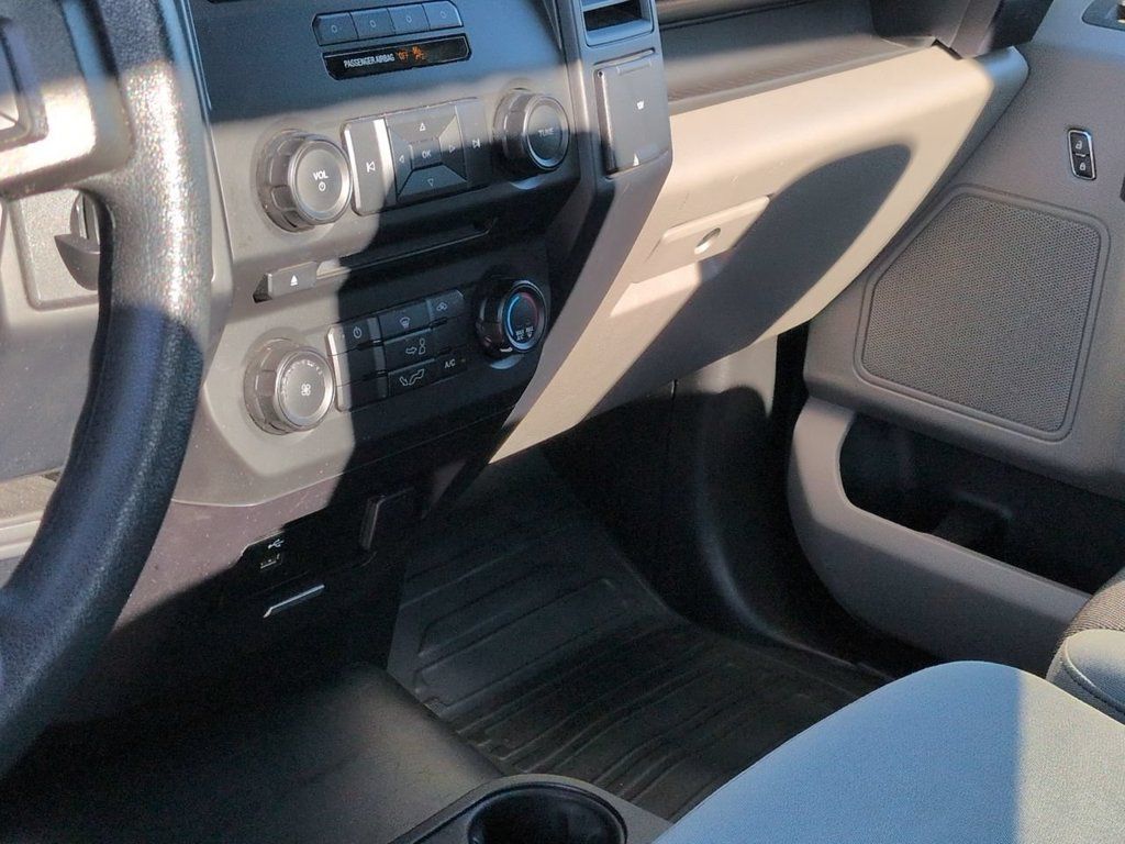 Used 2017 Ford F150 XL w/ Equipment Group 101A Mid RWD image 18