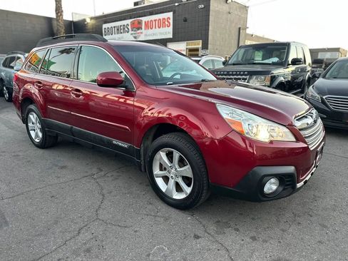 Used 2014 Subaru Outback 2.5i Limited image 23