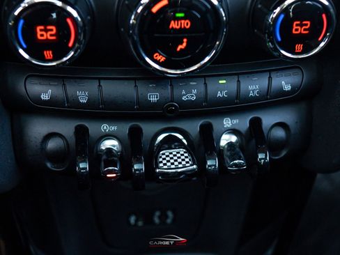 Used 2015 MINI Cooper S image 30