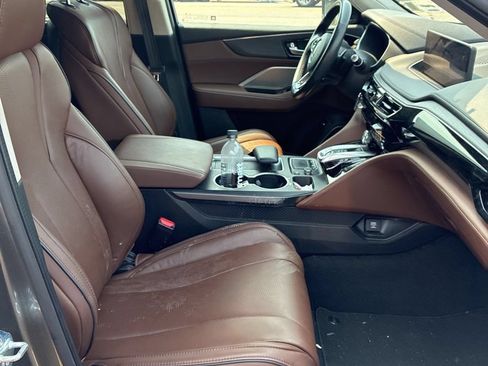 Used 2023 Acura MDX SH-AWD w/ Advance Package image 2