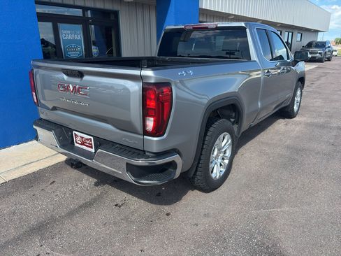 Used 2023 GMC Sierra 1500 SLE w/ Enhanced Capability Package AWD/4WD image 6