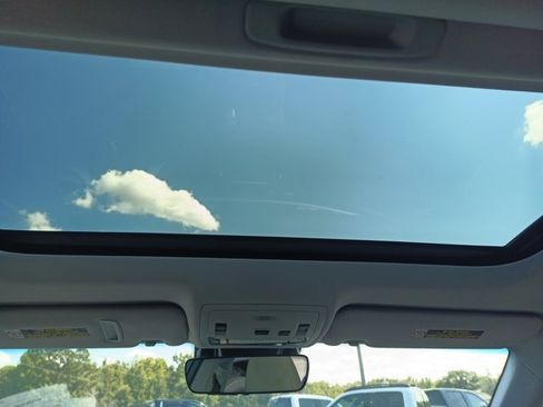 Used 2016 Lexus ES 300h image 16