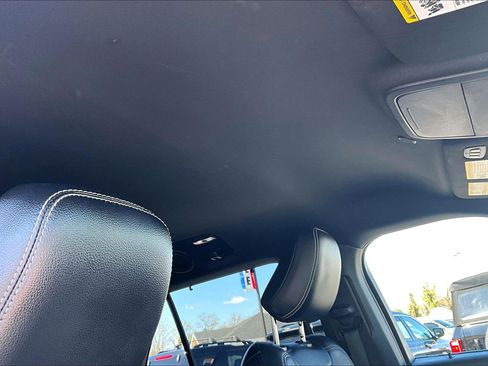 Used 2020 Ford Explorer ST w/ ST Street Pack image 22