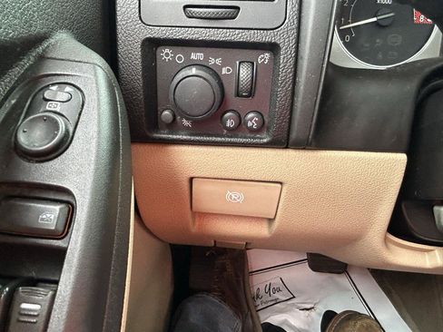 Used 2008 HUMMER H3 Luxury AWD/4WD image 26