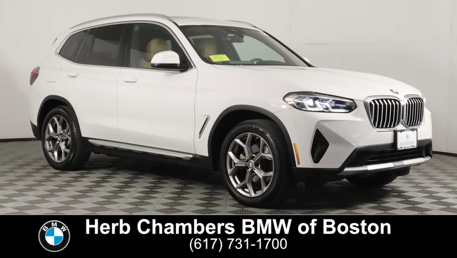 Used 2024 BMW X3 xDrive30i w/ Premium Package AWD/4WD image 1