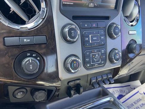 Used 2015 Ford F250 Platinum AWD/4WD image 21