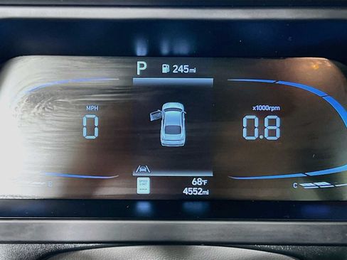 Used 2026 Hyundai Elantra Sport w/ Cargo Package FWD image 12