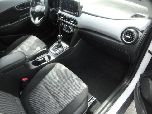 Used 2021 Hyundai Kona SEL AWD/4WD image 14