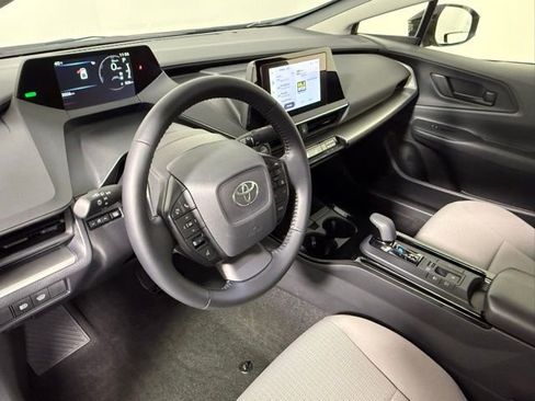 Used 2026 Toyota Prius LE image 17