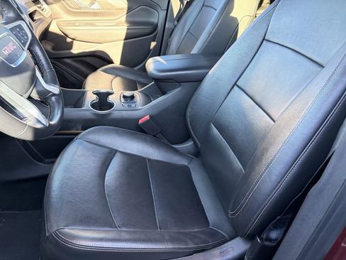 Used 2018 GMC Terrain SLT w/ Preferred Package image 7